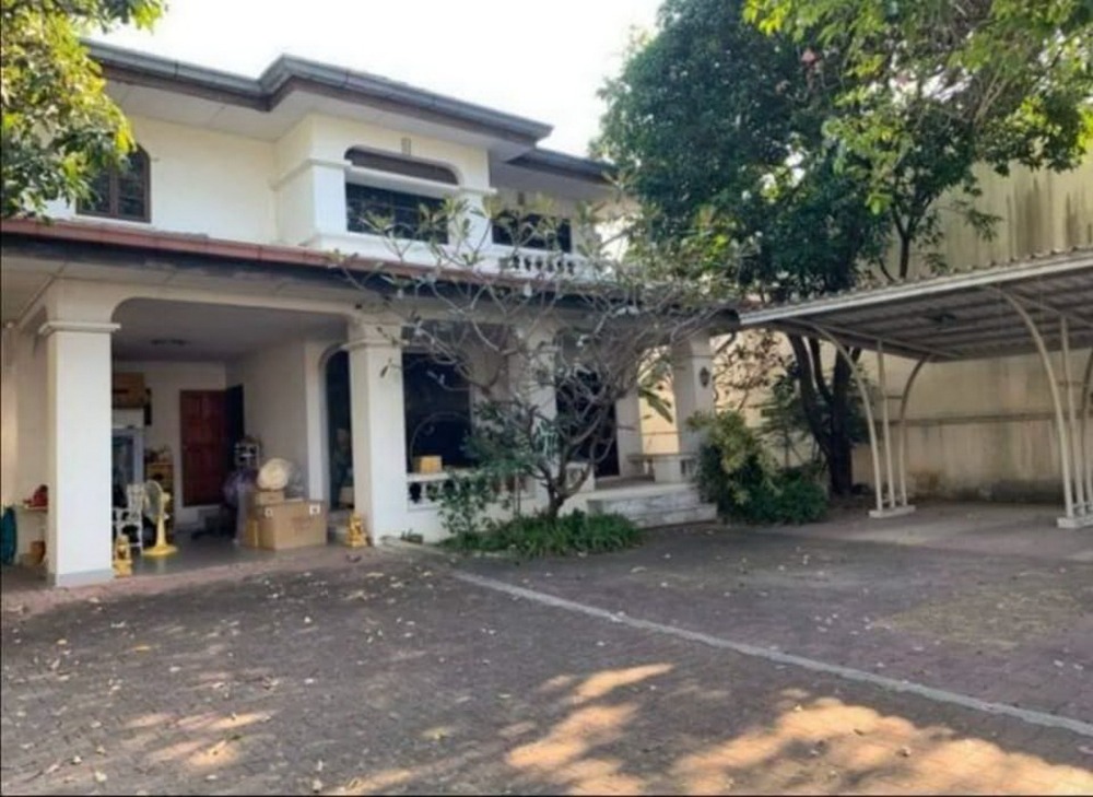 6506-947 ขายบ้าน 4หลัง พร้อมที่ดิน ใกล้BTSบางจาก ที่สวยหน้ากว้าง