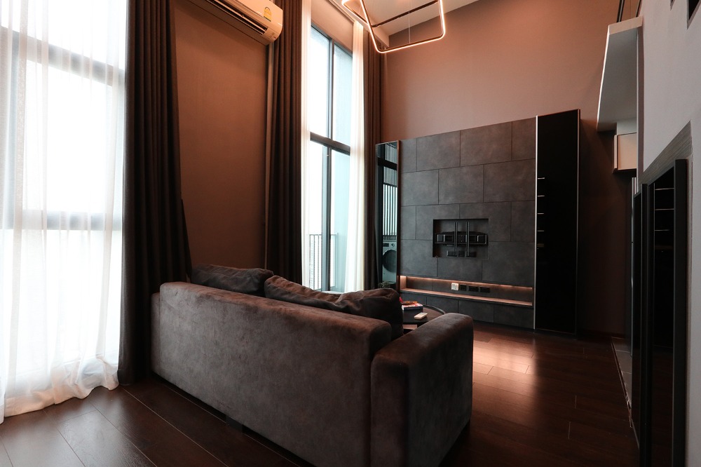 6701-068 ขายคอนโด สุขุมวิท พร้อมพงษ์ BTSเอกมัย C Ekkamai 1ห้องนอน Duplex ชั้นสูง