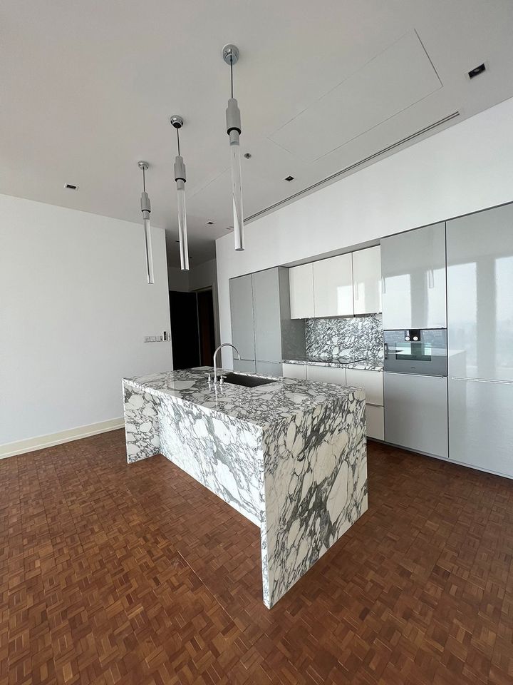 **ว่าง 11/70** 6701-075 ขาย/เช่า คอนโด สาทร สีลม BTSช่องนนทรี The Ritz-Carlton Residences Bangkok 2ห้องนอน ชั้นสูง