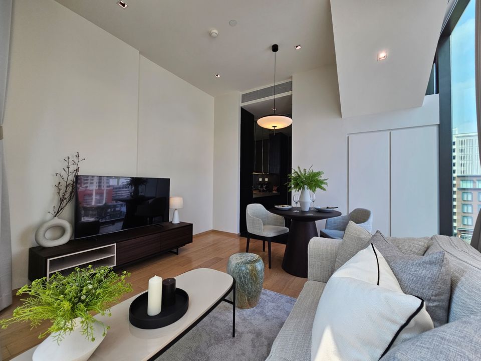 6701-061 ให้เช่า คอนโด วิทยุ ชิดลม BTSชิดลม 28 Chidlom 1ห้องนอน Duplex