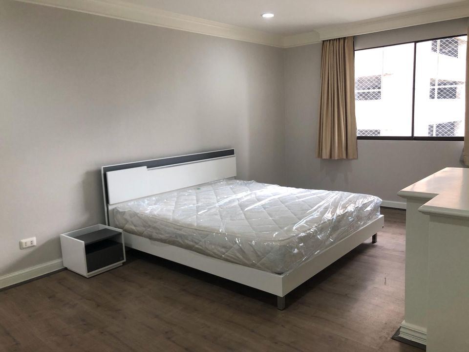 6802-075 ให้เช่า คอนโด อโศก นานา พร้อมพงษ์ BTSอโศก Le Premier 1 2ห้องนอน