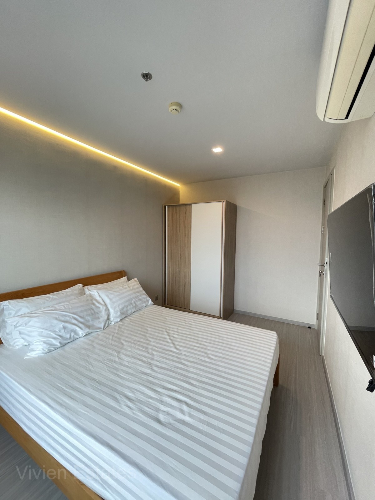 Life Ladprao (ไลฟ์ ลาดพร้าว) - ติดBTS / ตรงข้ามเซนทรัลลาดพร้าว