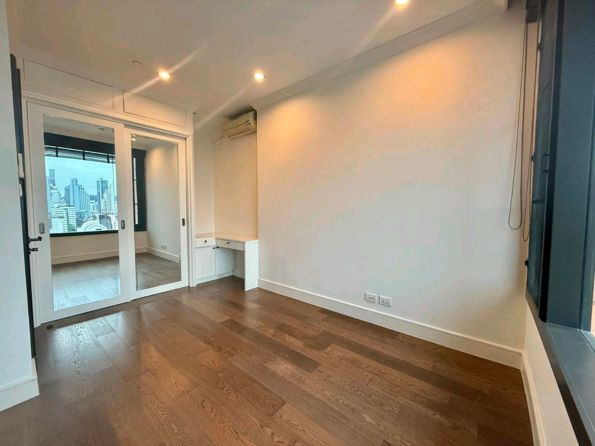 6812-048 ขาย/ให้เช่า คอนโด อโศก พร้อมพงษ์ Aguston Sukhumvit 22 BTS พร้อมพงษ์ เฟอร์ใหม่ ห้องมุม