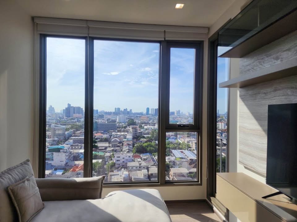 6812-054 ให้เช่า คอนโด เจริญกรุง สาทร Rhythm Charoenkrung Pavillion BTSสะพานตากสิน  2 ห้องนอน