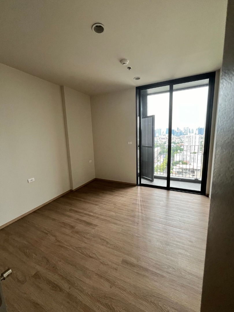 6812-060 ขาย คอนโด สาทร นราธิวาส The Issara Sathorn BTSเซนต์หลุยส์ 2ห้องนอน