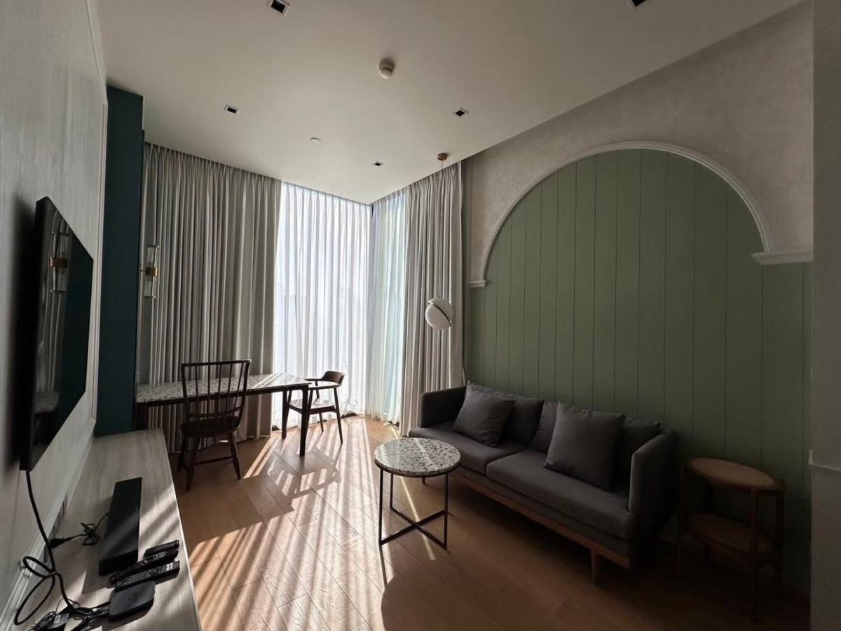 6812-065 Condo for Sale in Chidlom-Ploenchit area, 28 Chidlom, next to BTS Chidlom