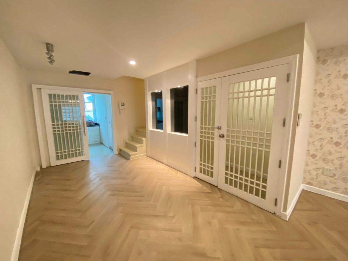 6812-070 ให้เช่า ทาวน์โฮม 5 ชั้น ปทุมวัน ใกล้สยาม MBK BTSสนามกีฬา เหมาะสำหรับทำธุรกิจ