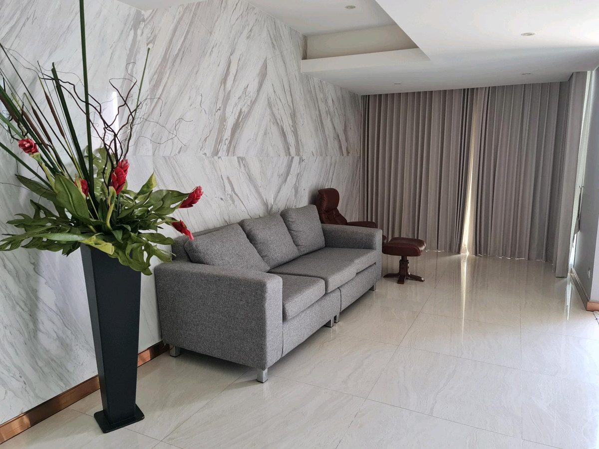 6812-095 ขาย/ให้เช่า คอนโด พร้อมพงษ์ ทองหล่อ H Sukhumvit 43 BTSพร้อมพงษ์ Penthouse 
