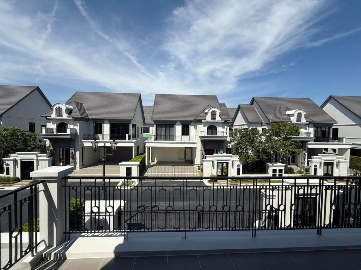 6812-099 ขาย บ้านหรู 2 ชั้น วัชรพล รามอินทรา โครงการ Narasiri Phahol–Watcharapol