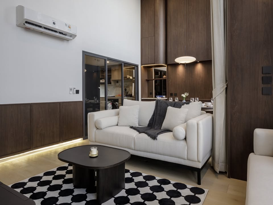 6901-007 ให้เช่า คอนโด พระราม4 คลองเตย Life Rama4-Asoke MRTศูนย์ประชุมฯ  ชั้นสูง 3 ห้องนอน