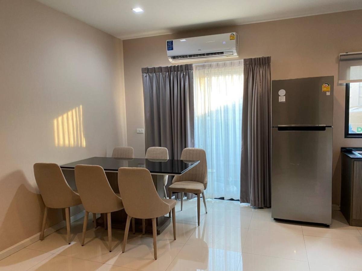 6901-026 ให้เช่า ทาวน์โฮม 3 ชั้น พัฒนาการ ประเวศ Eigen Premium Townhome Pattanakarn 3 ห้องนอน
