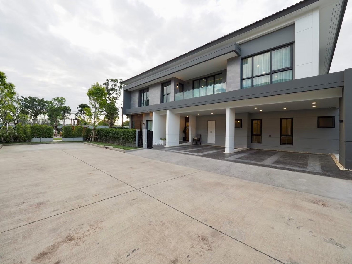 6901-039 ขาย/ให้เช่า บ้านเดี่ยว 2 ชั้น บางนา บางพลี The City Bangna 5ห้องนอน ติดสวน