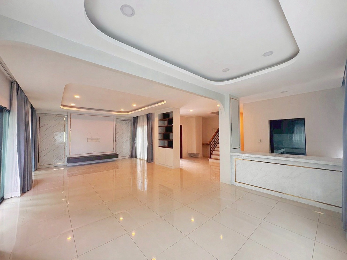 6901-040 ขาย บ้านเดี่ยว 2 ชั้น นนทบุรี บางใหญ่ เดอะ ซิตี้ สะพานมหาเจษฎาบดินทร์ฯ 4 ห้องนอน ขายขาดทุน