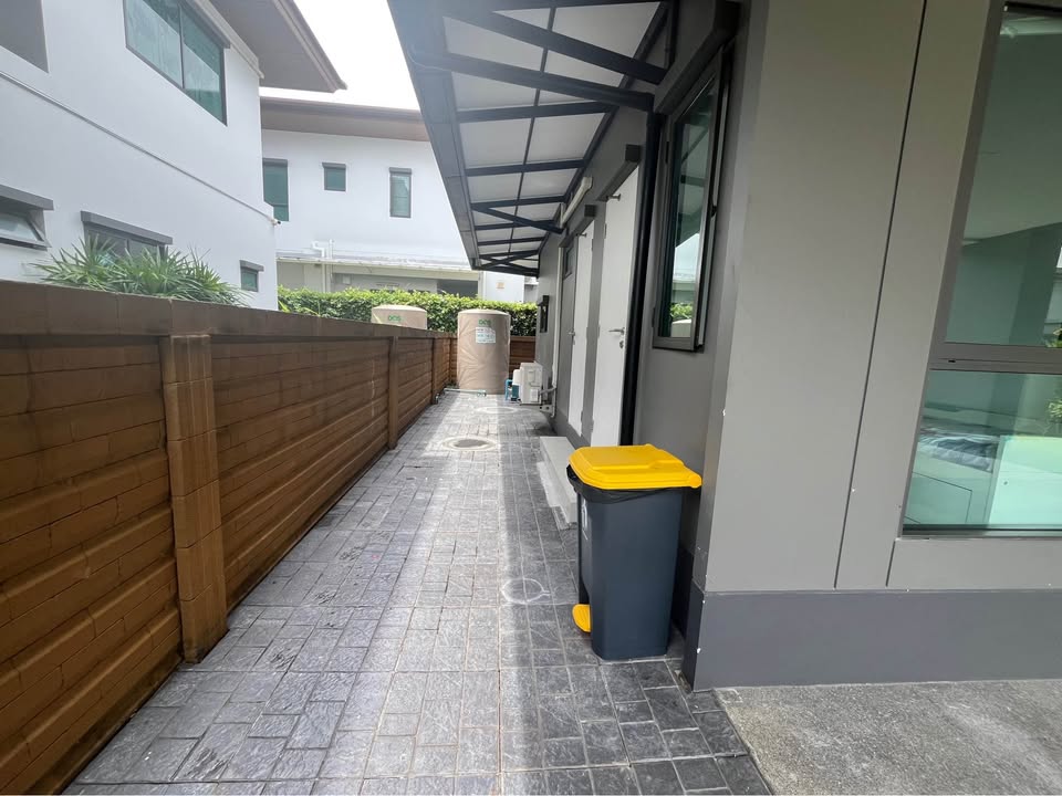 6901-042 ขาย/ให้เช่า บ้านเดี่ยว 2 ชั้น พัฒนาการ ศรีนครินทร์ Burasiri Pattanakarn 4ห้องนอน