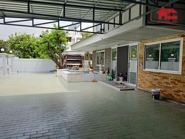 ให้เช่าบ้านเดี่ยวหลังใหญ่ 2 ชั้น เนื้อที่ 99 ตารางวา 6 ห้องนอน 3 ห้องน้ำ แอร์ เฟอร์บางส่วนตกแต่งใหม่ ถนน พัฒนาการ เขตสวนหลวง ราคาเช่า 35,000 บ/ด