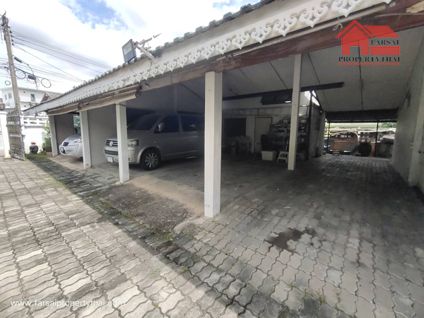 ให้เช่าบ้านเดี่ยว 2ชั้นเนื้อที่ 279 ตร.ว พื้นที่ใช้สอย 378 ตร.ม 4ห้องนอน 2ห้องน้ำ เฟอร์นิเจอร์ ถนน พระราม 9 หมู่บ้านเสรี ราคาเช่า 120,000 บ/ด