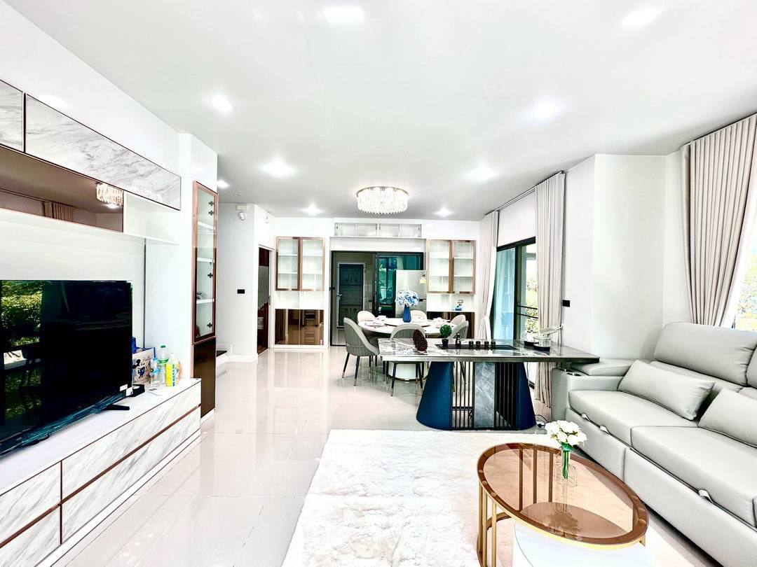 6901-079 ให้เช่า บ้านเดี่ยว 2 ชั้น กรุงเทพกรีฑา รามคำแหง เศรษฐสิริ กรุงเทพกรีฑา2