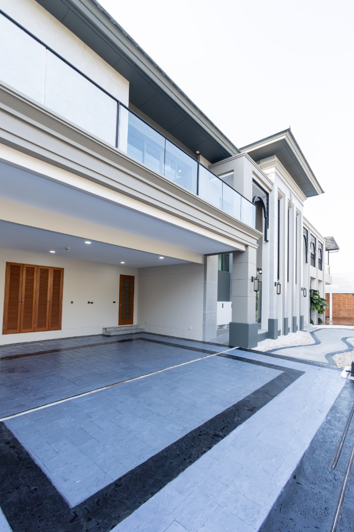 6901-085 ขาย บ้านเดี่ยว ศรีนครินทร์ บางนา Grand Bangkok Boulevard Srinagarindra 5 ห้องนอน