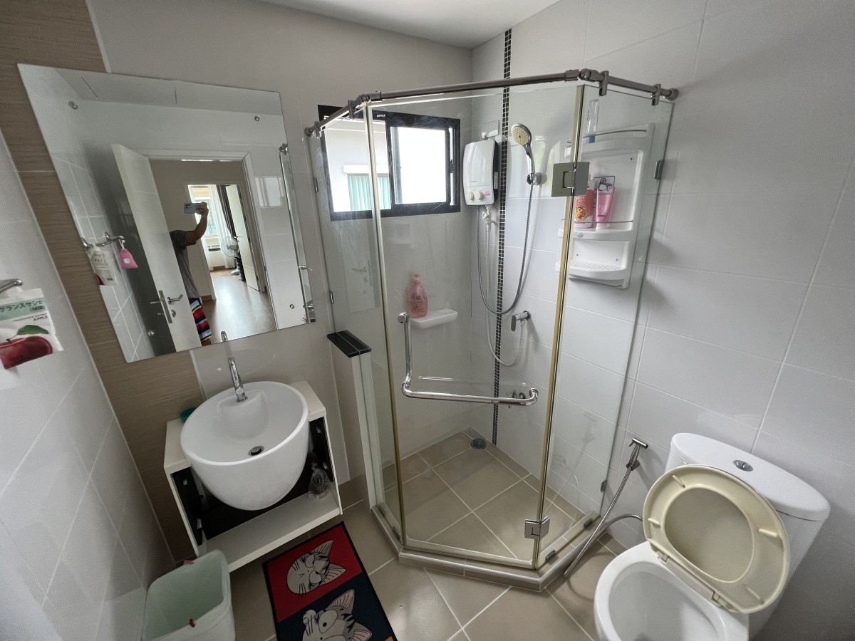 The plant exclusique พัฒนาการ ใก้ลทองหล่อ สวนหลวง ร.9