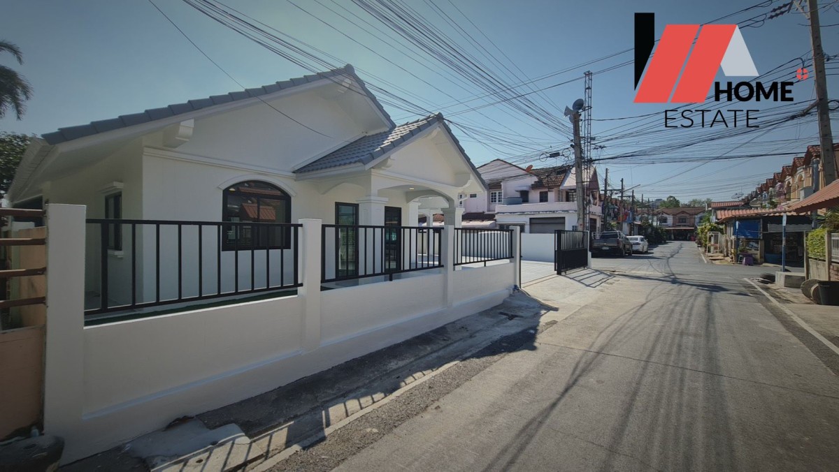 หมู่บ้านเอกลดา (รัตนาธิเบศร์)