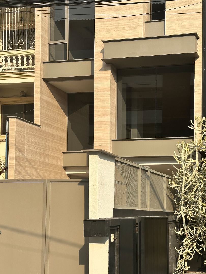 6901-097 ขาย ทาวน์โฮม 4.5 ชั้น รีโนเวทใหม่ ปรีดี เอกมัย ใกล้เอกมัย ทองหล่อเพียง 5 นาที 