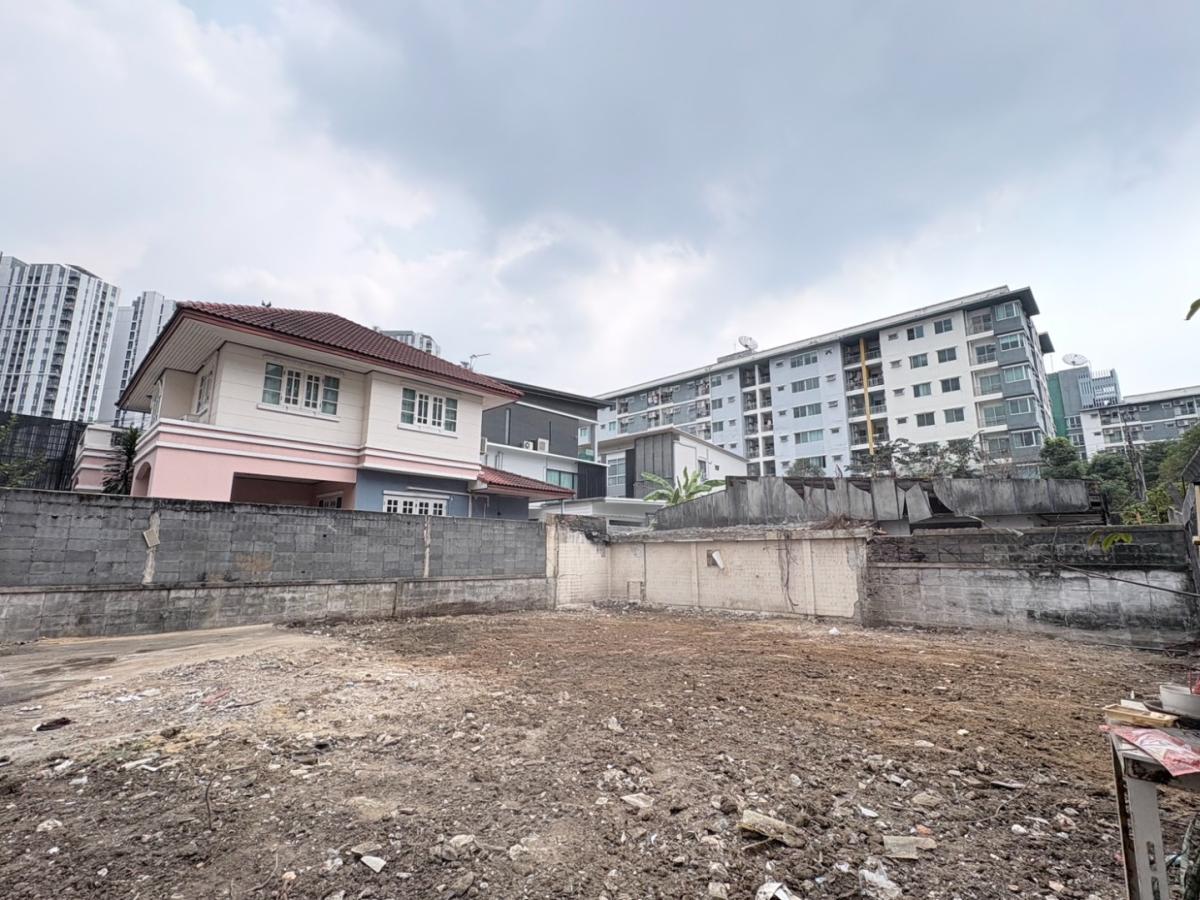 6902-045 ขาย ที่ดิน 56 ตรว. ถมแล้ว ห้วยขวาง ประชาอุทิศ 8 ใกล้ MRT ห้วยขวาง