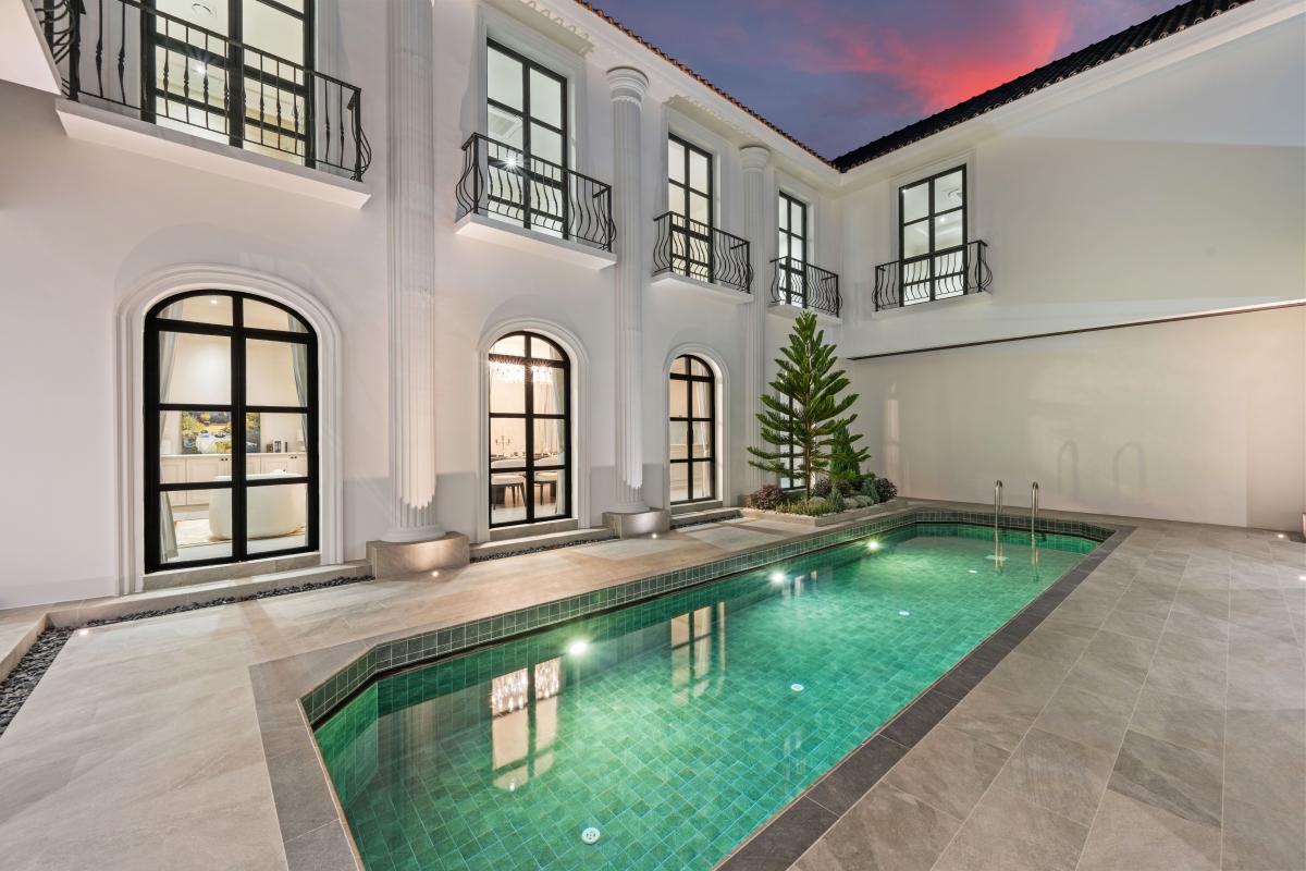 6902-052 ขาย บ้านเดี่ยว 2 ชั้น รีโนเวทใหม่ พร้อมสระว่ายน้ำส่วนตัว ลาดพร้าว นาคนิวาส โชคชัย4