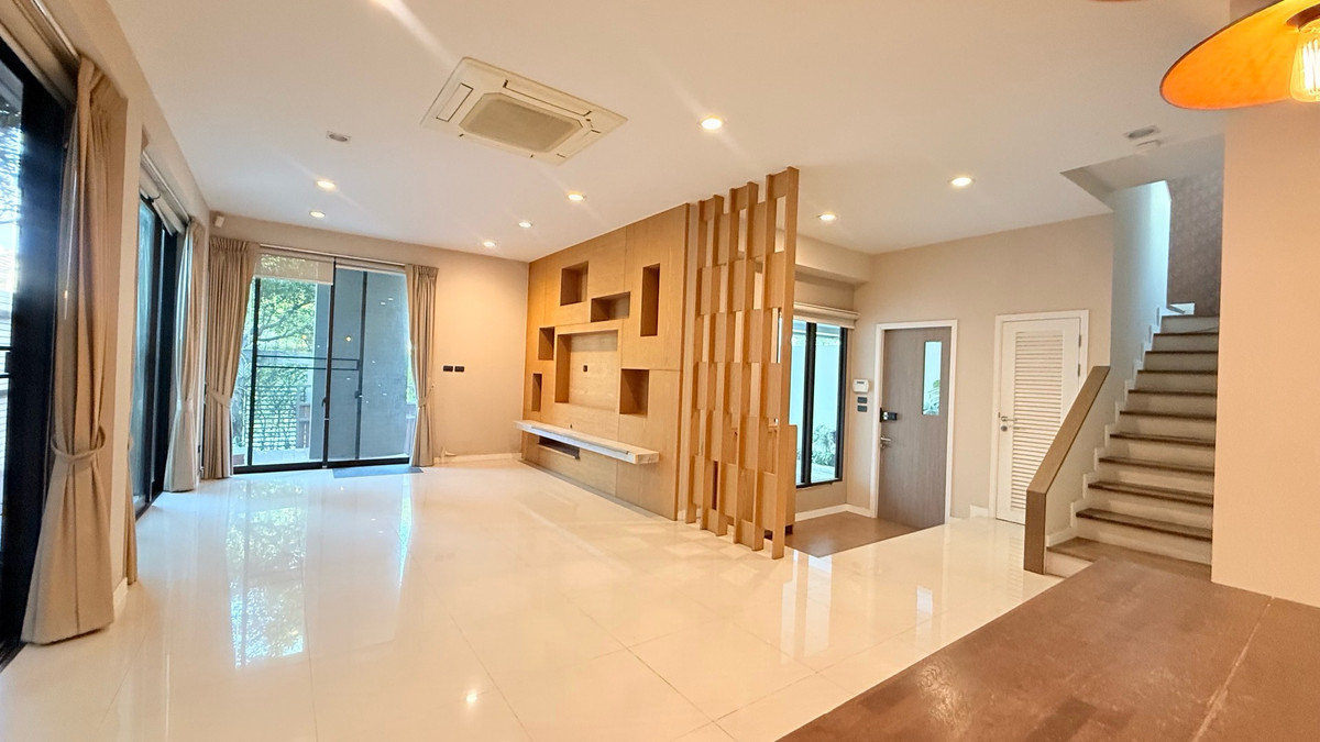 6902-063 ขาย บ้านเดี่ยว 3 ชั้น โยธินพัฒนา โครงการ ไพรเวท เนอวานา เรสซิเดนซ์ หน้าสวน 