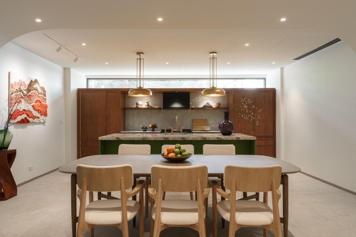 6902-066 ขาย ทาวน์โฮม 3 ชั้น ห้วยขวาง รัชดา พร้อมลิฟท์ส่วนตัว รีโนเวทใหม่ ใกล้ MRT ห้วยขวาง