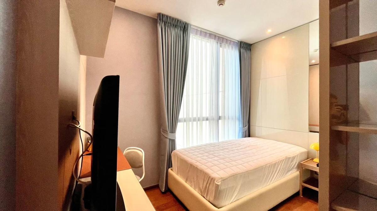 6902-067 Condo for Rent in Phrompong-Thonglor area, at The Address Sukhumvit 28, next to BTS Phrompong