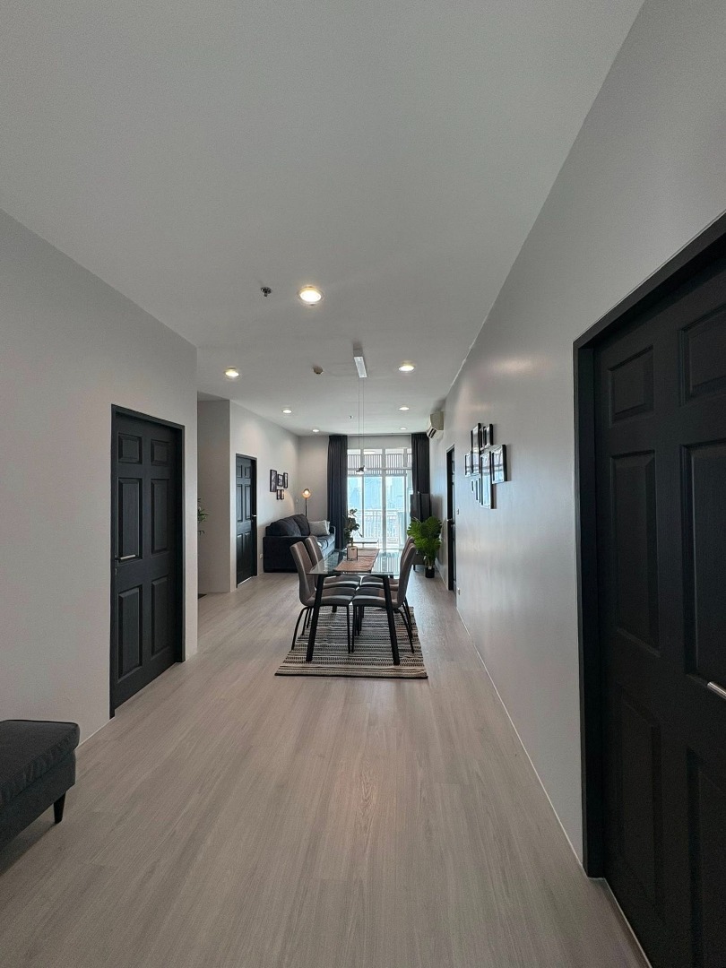 6902-068 Condo for Rent in Ratchathewi-Phayathai area, at Chewathai Ratchaprarop, next to BTS Victory monument