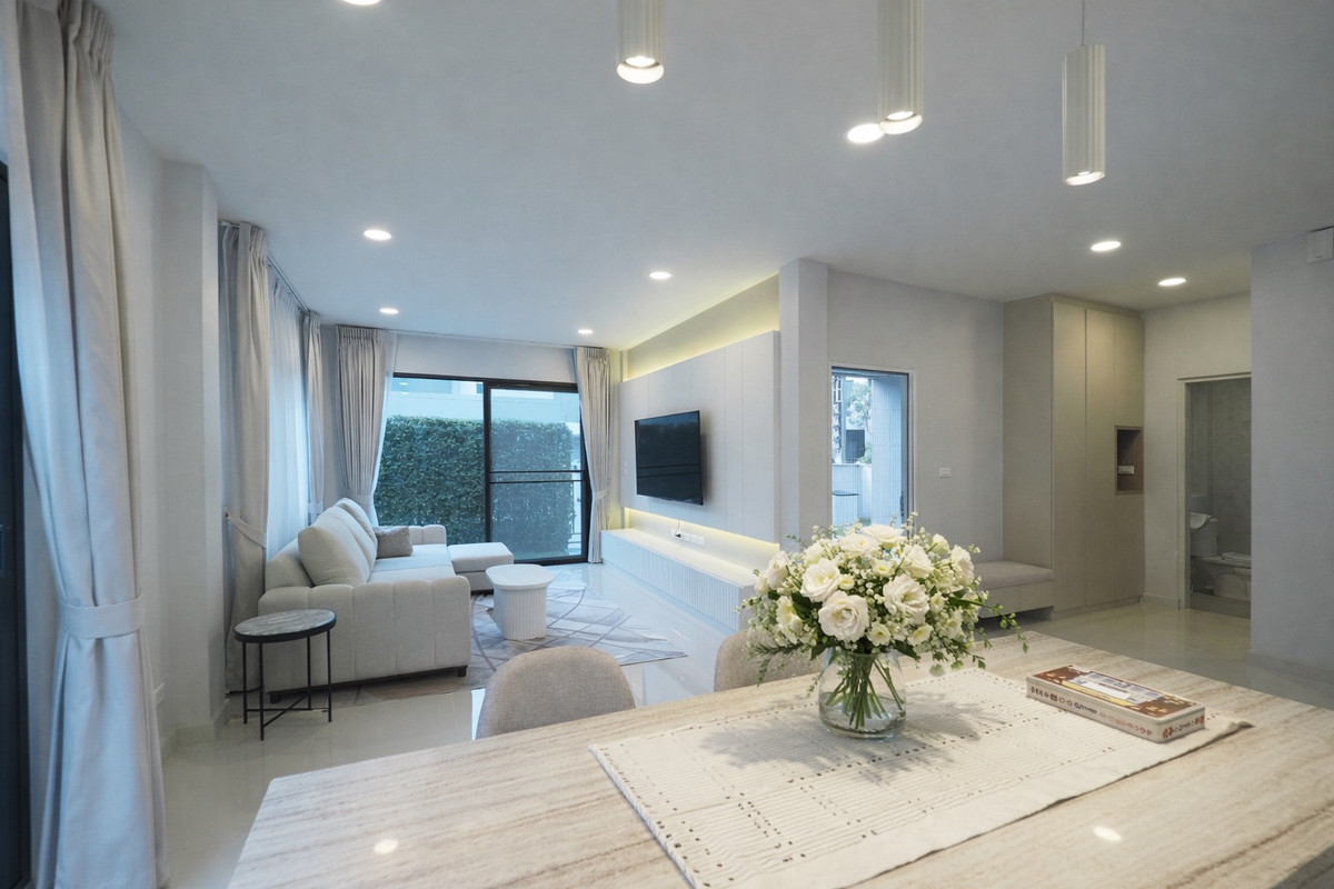 6902-075 ให้เช่า บ้านเดี่ยว 2 ชั้น บางนา บางพลี Centro Bangna เซนโทร บางนา 3ห้องนอน (ตรงข้ามเมกาบางนา)