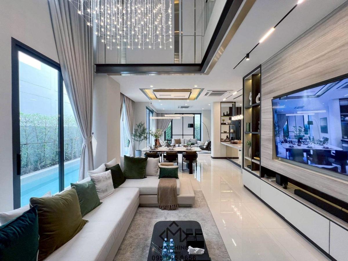 6902-085 ขาย บ้านเดี่ยว 3 ชั้น สระว่ายน้ำส่วนตัว ลาดพร้าว โชคชัย4  โครงการ THIRRA Ladprao ใกล้ MRT ภาวนา