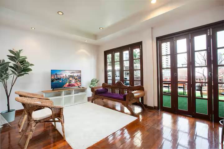 6902-087 ขาย/ให้เช่า ทาวน์เฮ้าส์ 3 ชั้น พร้อมพงษ์ สุขุมวิท ใกล้ BTS พร้อมพงษ์