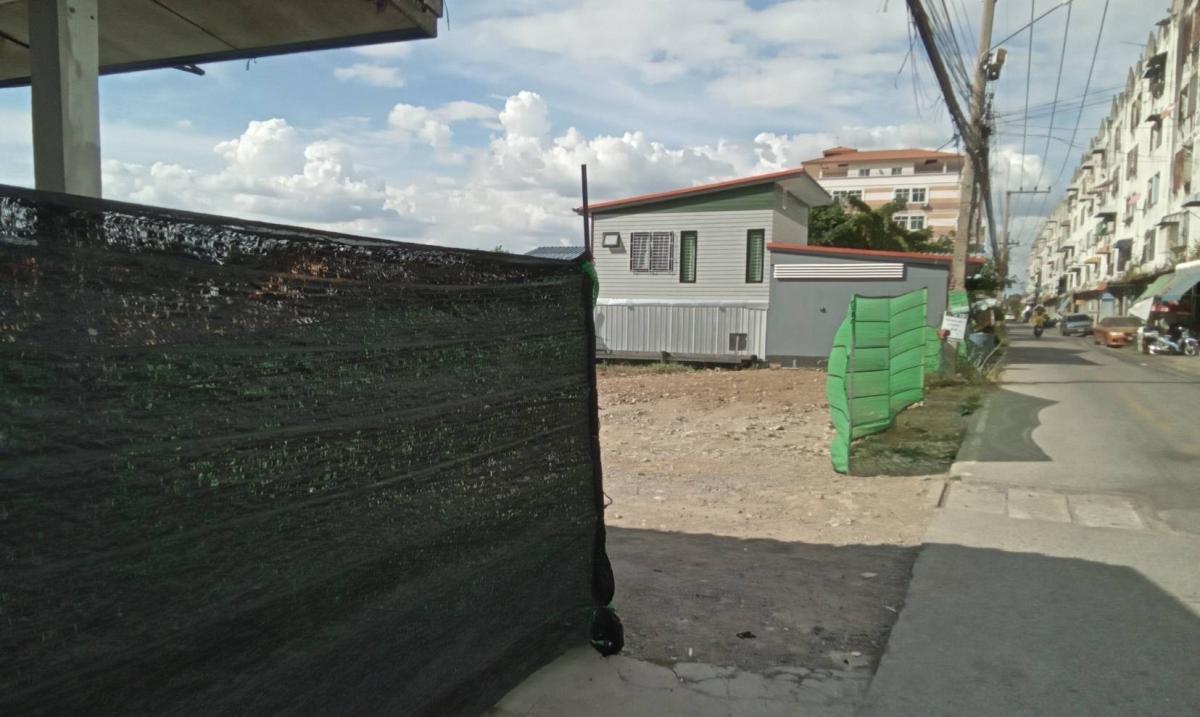 6902-096 ให้เช่า ที่ดินเปล่า 3 ไร่ ถมแล้ว ใจกลางชุมชน เหมาะสำหรับทำตลาดนัด ร้านอาหาร