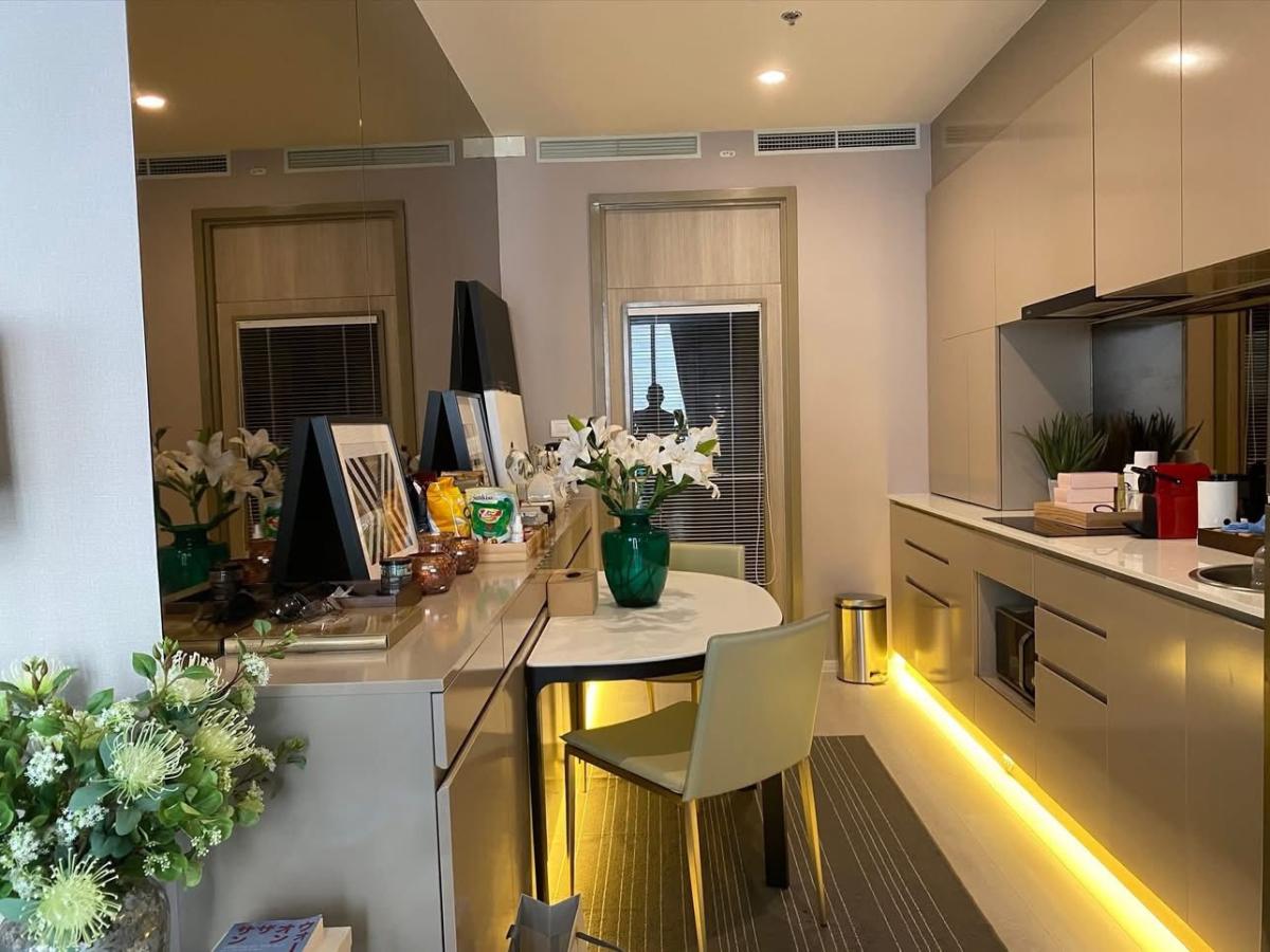 6903-024 Condo for Rent in Ploenchit-Chidlom area, at Noble Ploenchit, next to BTS Ploenchit