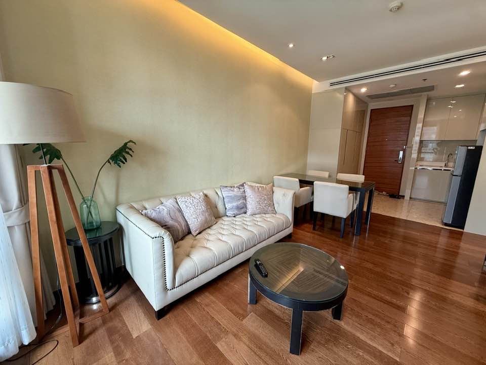 6903-031 Condo for Sale/Rent in Phrompong-Thonglor area, at The Address Sukhumvit28, next to BTS Phrompong