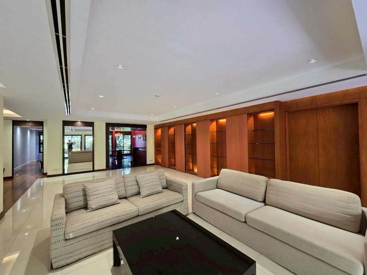 6903-041 Condo for Rent in Sathorn area, Supreme Residence, next to Chongnonsi