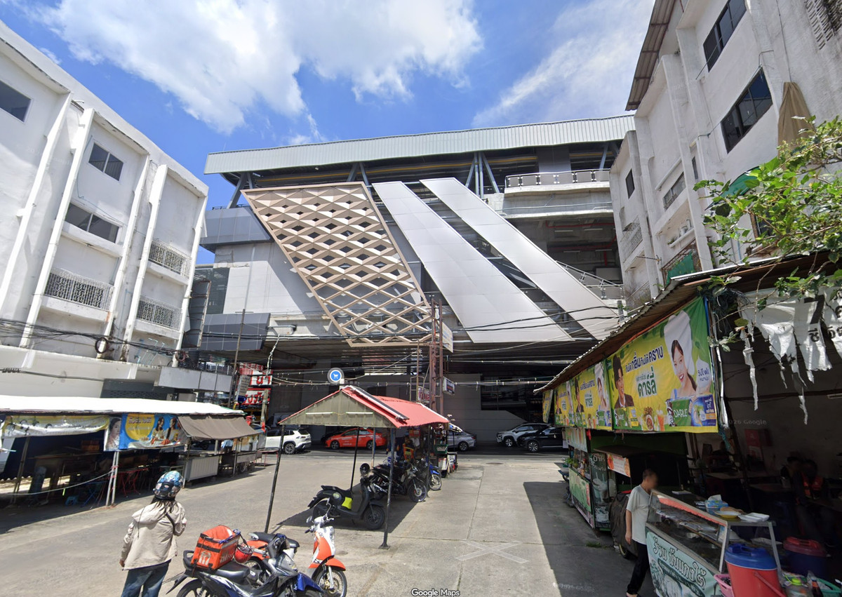 6903-042 ขาย/ให้เช่า อาคารพาณิชย์ 4.5 ชั้น 2 คูหา ติด MRT ลาดพร้าว 101 ทำเลทองพร้อมลุยธุรกิจ