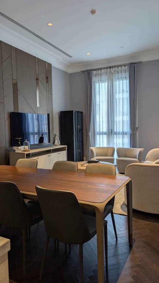 6903-051 Condo for Rent in Ploenchit-Chidlom area, at 98 Wireless, next to BTS Ploenchit 