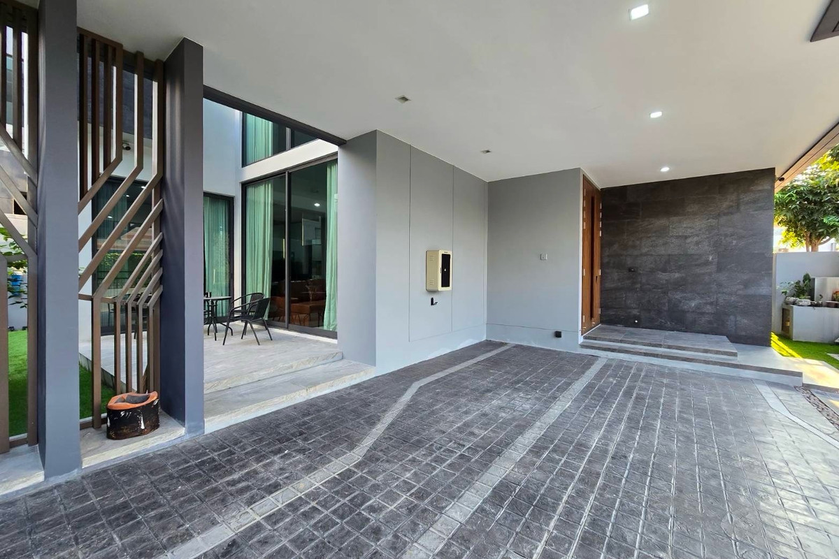 6903-063 ให้เช่า บ้านเดี่ยว 3 ชั้น พัฒนาการ ศรีนครินทร์ The Gentry Phatthanakan 4 ห้องนอน