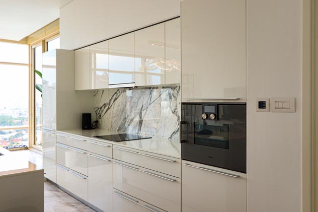 6903-079 Ultra Luxury Condo for Rent in Sathorn-Charoenkrung area, at Four Seasons Private Residences, amazing river view