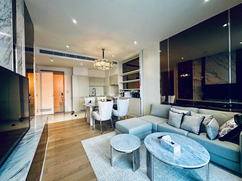 6903-080 Ultra Luxury Condo for Rent in Sathorn-Charoennakorn area, at Magnolias Waterfront Residences, amazing river view