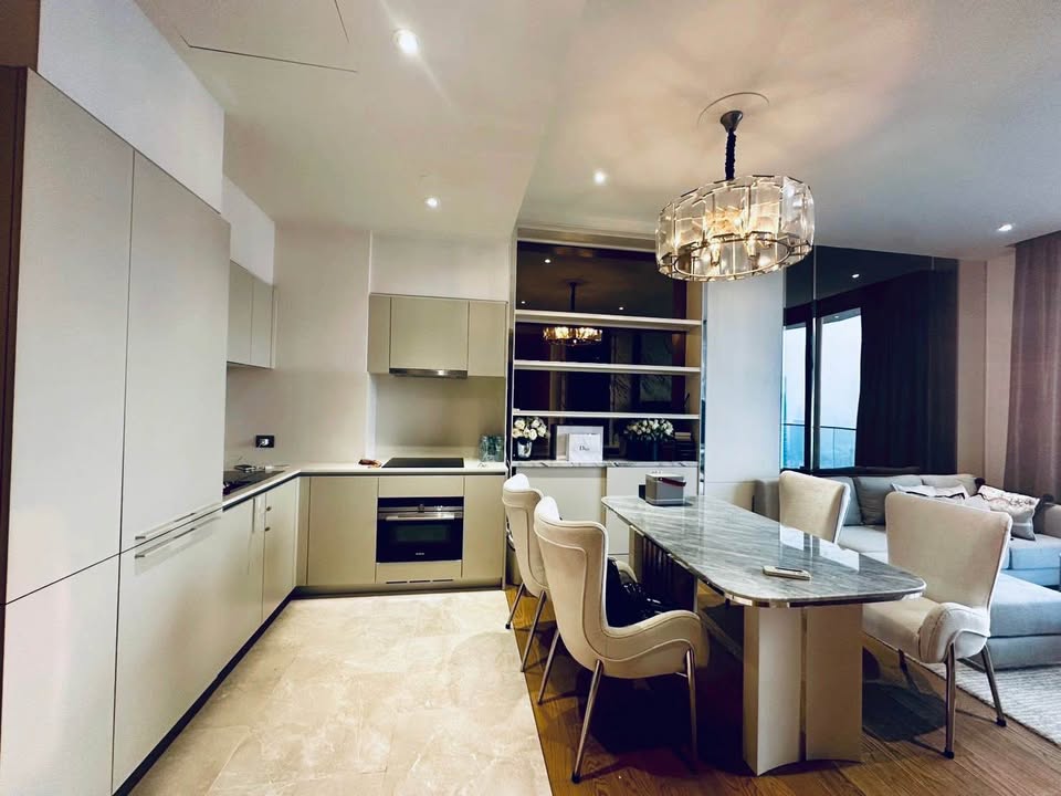 6903-080 Ultra Luxury Condo for Rent in Sathorn-Charoennakorn area, at Magnolias Waterfront Residences, amazing river view