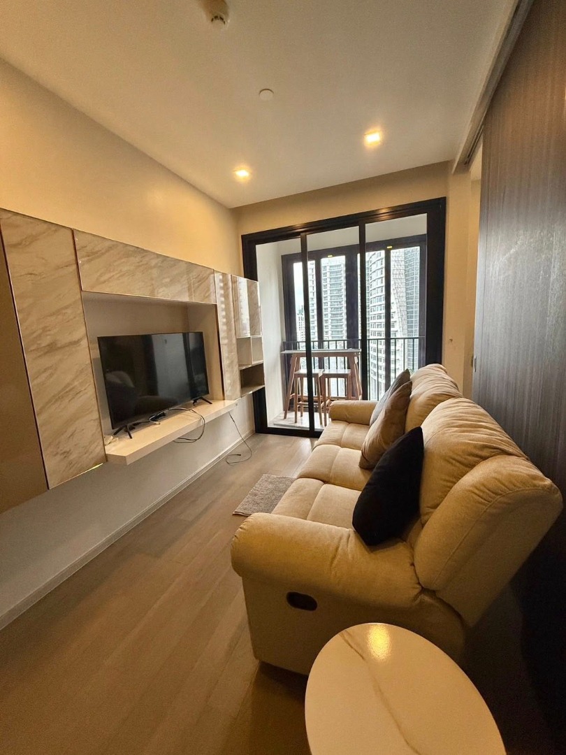 6903-082 Condo for Rent in Asoke area, ASHTON ASOKE, next to BTS Asoke