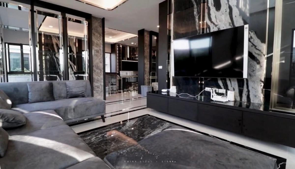 6903-088 ให้เช่า บ้านเดี่ยว 2 ชั้น ร่มเกล้า ลาดกระบัง กรุงเทพกรีฑา The City พระราม9-กรุงเทพกรีฑา หลังมุม 3 ห้องนอน