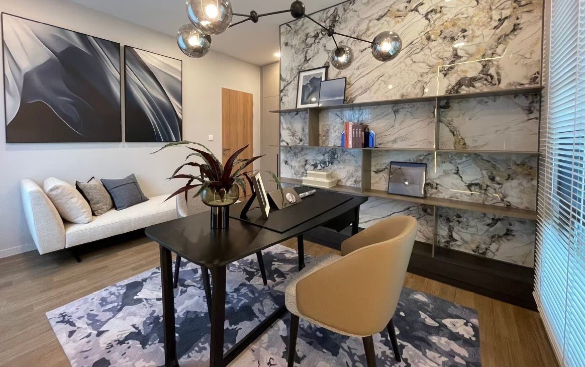 6903-102 Luxury Detached House in Bangna, Mantana Bangna KM.15 Private corner unit with garden