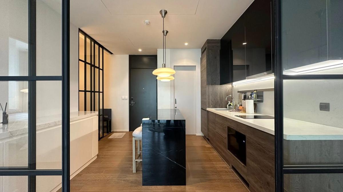 6903-106 Condo for Sale in Langsuan-Chidlom, at Muniq Langsuan, next to BTS Chidlom 