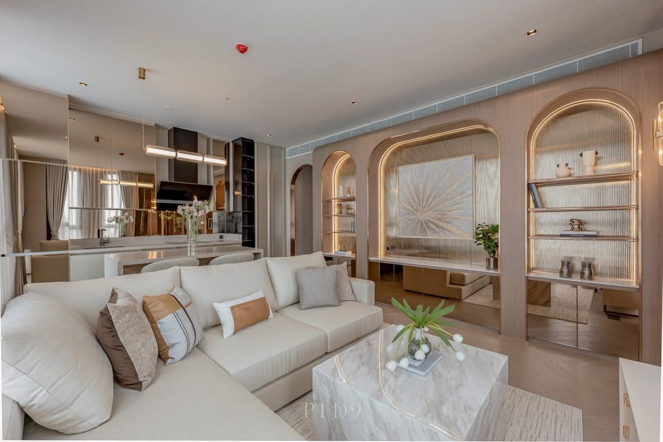 6903-118 Condo for Rent in Sathorn-Lumpini area, THE RESERVE SATHORN, MRT Lumpini