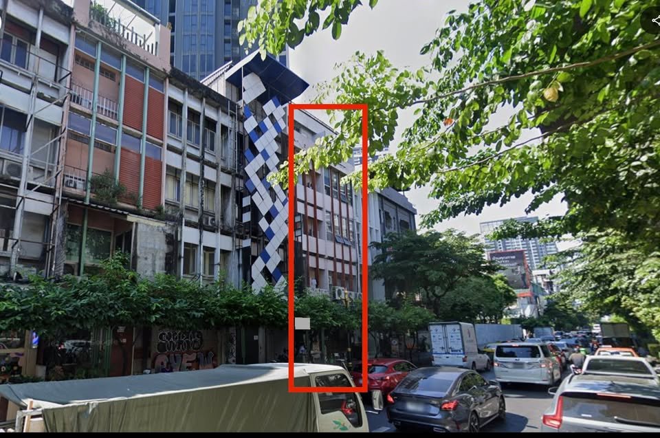 6904-005 ให้เช่า อาคารพาณิชย์ 2 คูหา ทองหล่อ พร้อมพงษ์ ติดถ.ใหญ่สุขุมวิท  200 ม.จาก BTS ทองหล่อ